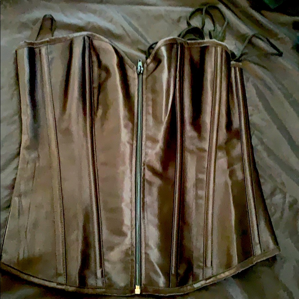 Zip up corset- perfect for Halloween